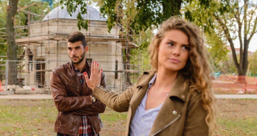 I am having an affair. Should I end my marriage? - Divorce Club